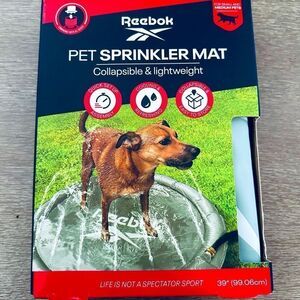 Reebok Dog Pet Sprinkler Mat Outdoor Water Sports